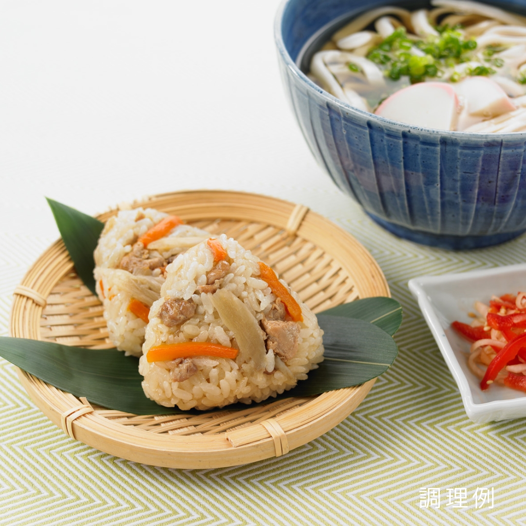 かしわめしのおにぎり