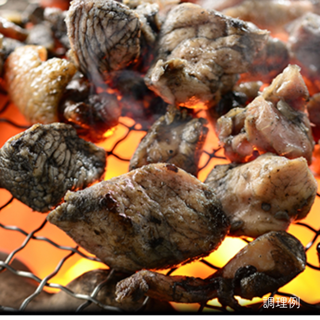鶏肉はもちろん塩やにんにくもすべて国産品にこだわりました。